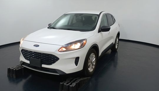 Ford • Escape
