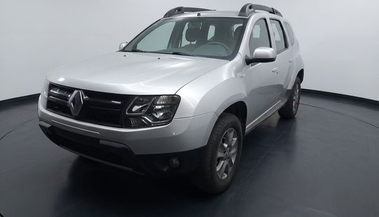 Renault • Duster