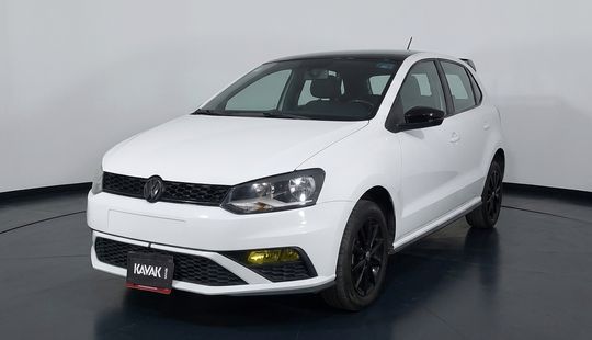 Volkswagen • Polo