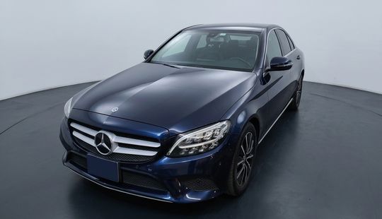 Mercedes Benz • Clase C