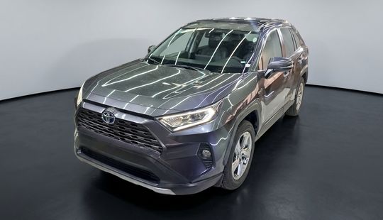 Toyota • RAV4