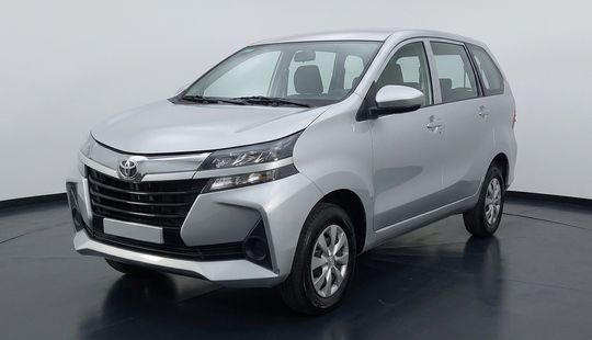 Toyota • Avanza