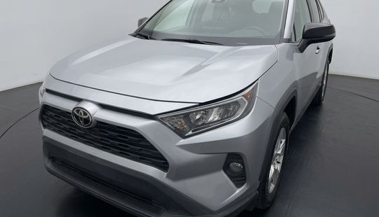 Toyota • RAV4