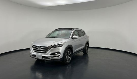 Hyundai • Tucson