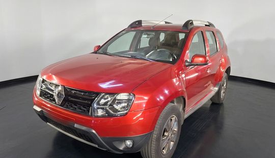 Renault • Duster