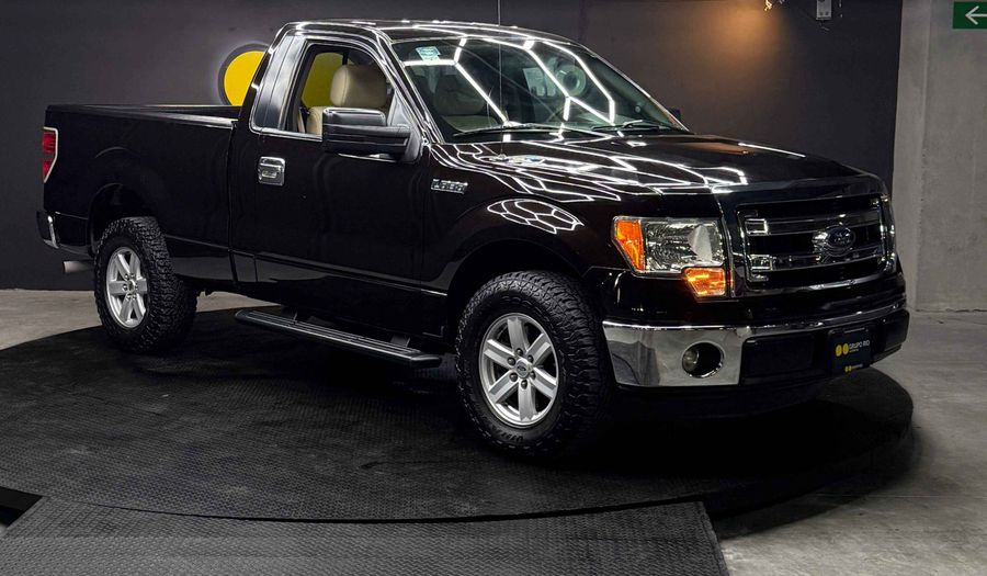 Ford Lobo 5.0 LOBO XLT REGULAR CAB 4X2 TA Pickup 2013