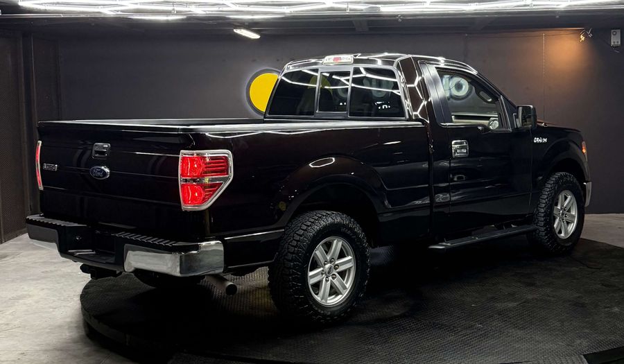 Ford Lobo 5.0 LOBO XLT REGULAR CAB 4X2 TA Pickup 2013