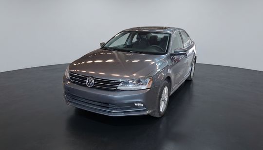 Volkswagen • Jetta