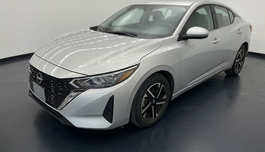 Nissan • Sentra