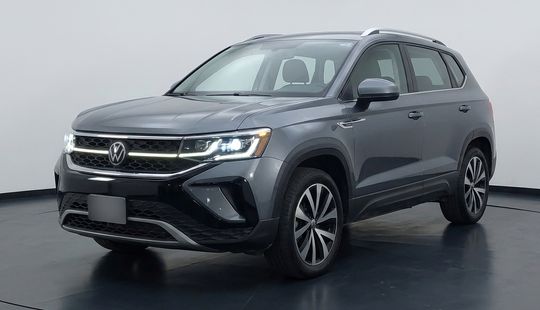 Volkswagen • Taos