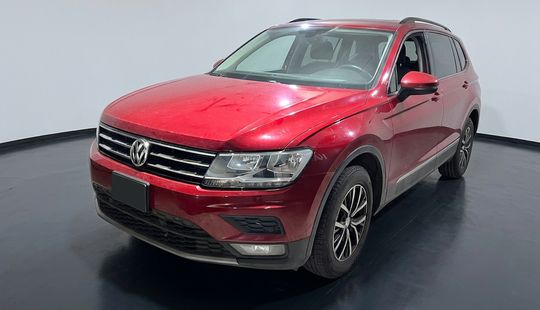 Volkswagen • Tiguan