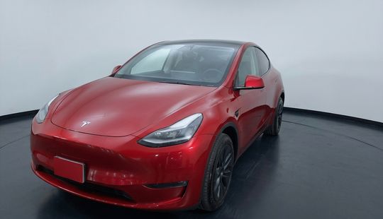 Tesla • Model Y