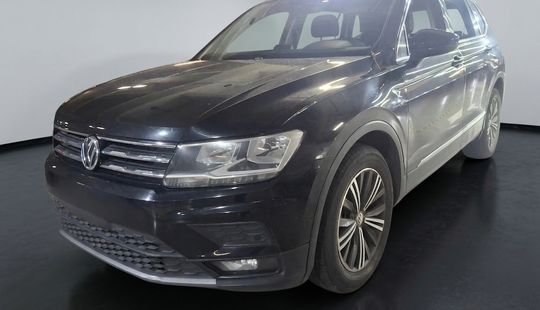 Volkswagen • Tiguan