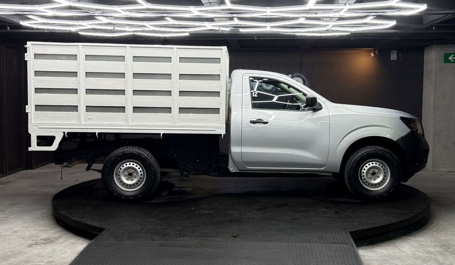 Nissan Np300 2.5 ESTACAS TM DH PAQ. SEG. 6VEL Pickup 2018