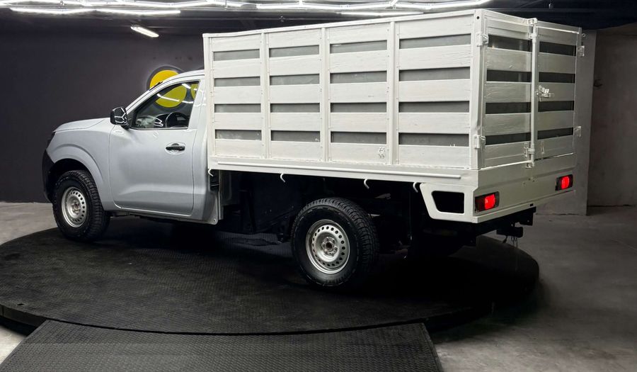 Nissan Np300 2.5 ESTACAS TM DH PAQ. SEG. 6VEL Pickup 2018