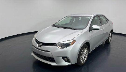 Toyota • Corolla