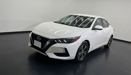 Nissan • Sentra