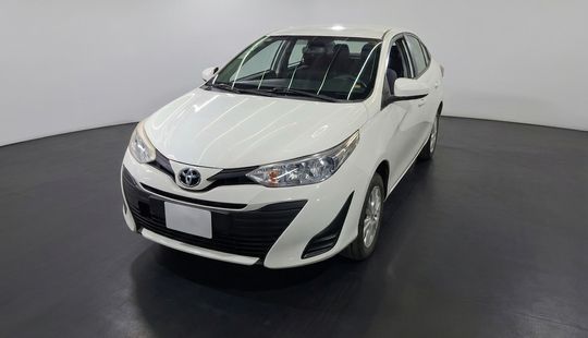 Toyota • Yaris