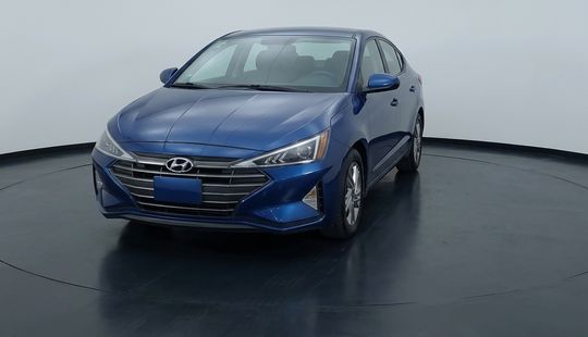 Hyundai • Elantra