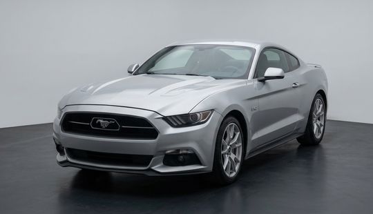 Ford • Mustang