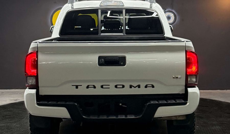Toyota Tacoma 3.5 TRD SPORT 4X4 Pickup 2018