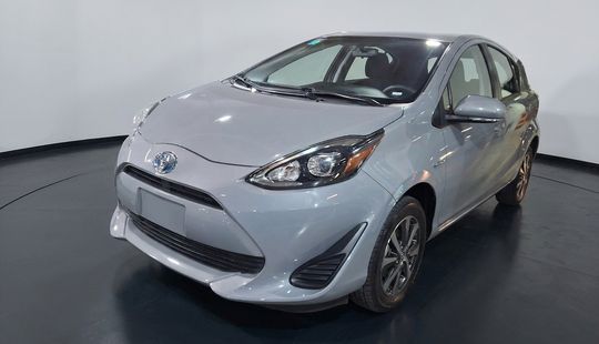 Toyota • Prius C