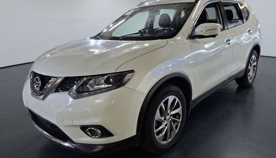 Nissan • X-Trail