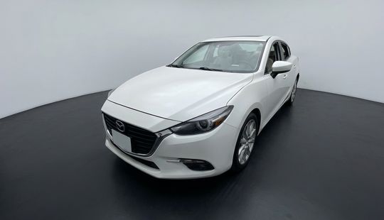 Mazda • Mazda 3