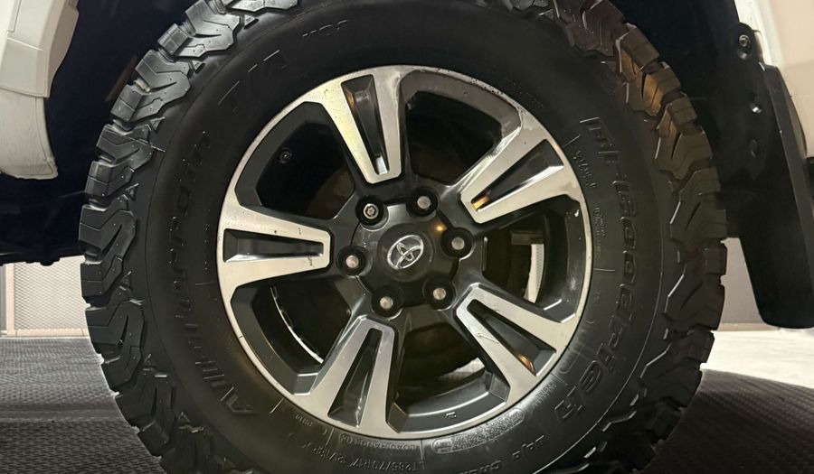 Toyota Tacoma 3.5 TRD SPORT 4X4 Pickup 2018