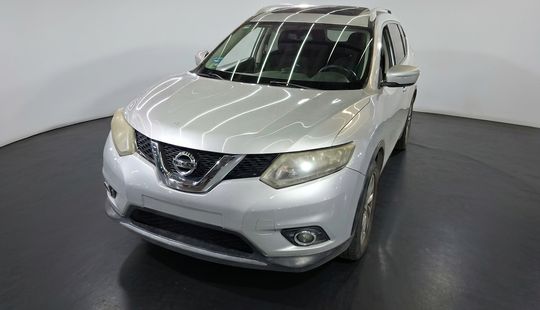 Nissan • X-Trail