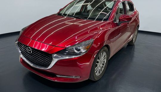 Mazda • Mazda 2