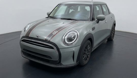 Mini • Cooper