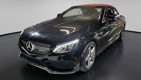 Mercedes Benz • Clase C