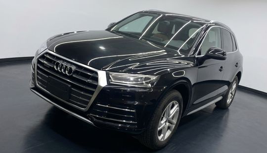 Audi • Q5