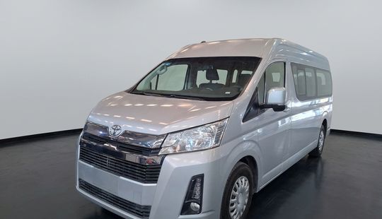 Toyota • Hiace