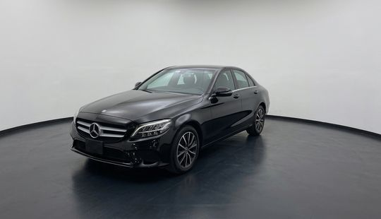 Mercedes Benz • Clase C