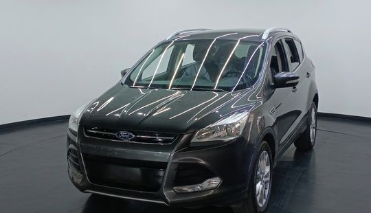Ford • Escape