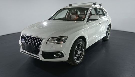 Audi • Q5