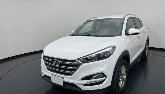 Hyundai • Tucson