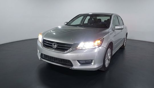 Honda • Accord