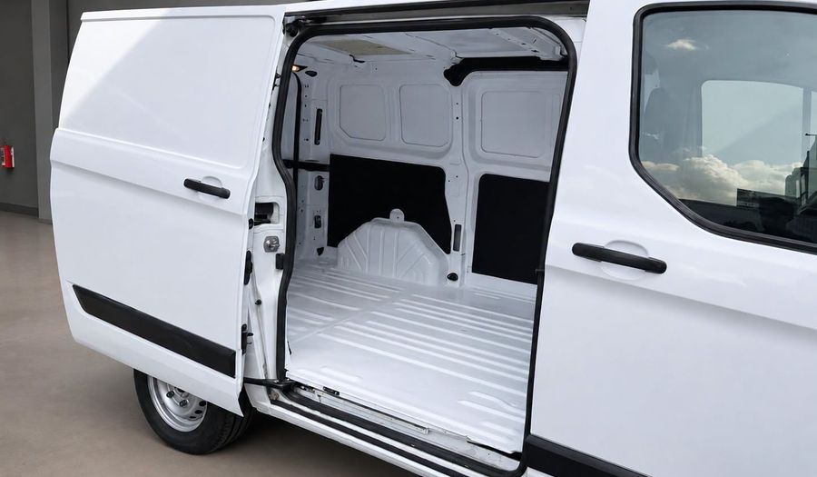 Ford Transit 2.2 DIESEL VAN CORTA AA Van 2022