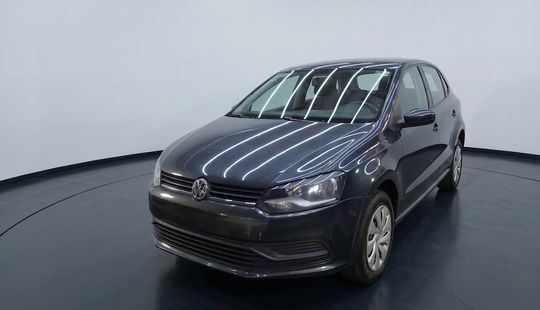 Volkswagen • Polo