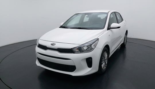 2019 • 64,434 km • Automático