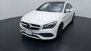 Mercedes Benz • Clase CLA