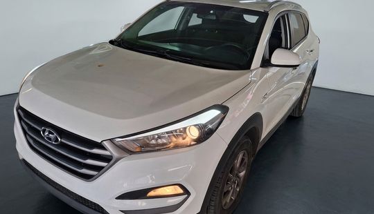 Hyundai • Tucson