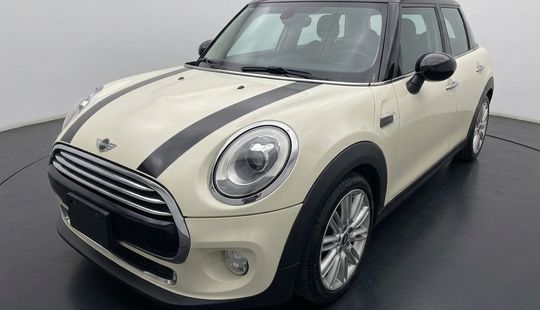 Mini • Cooper