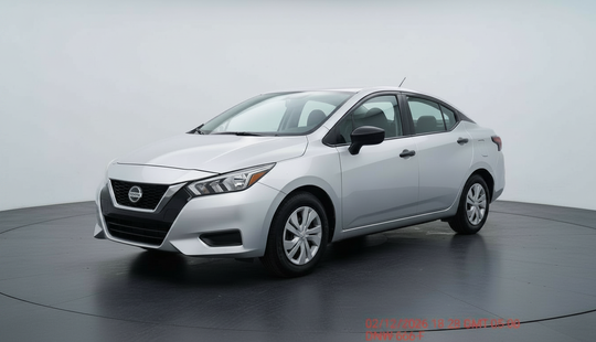 Nissan • Versa