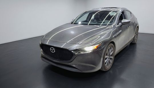 Mazda • Mazda 3