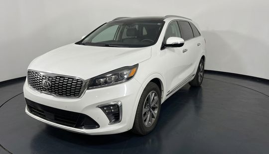 Kia • Sorento