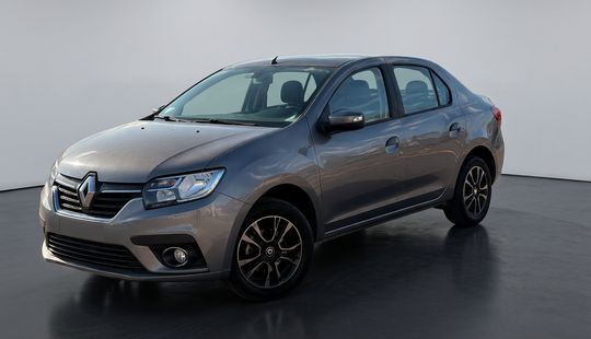 Renault • Logan